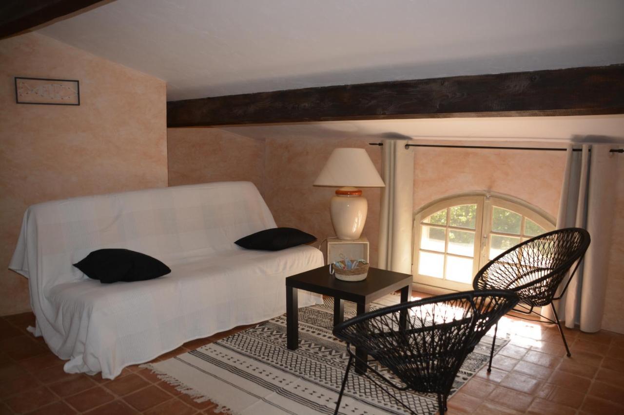 La Petite Sardine Bed & Breakfast Lirac ภายนอก รูปภาพ