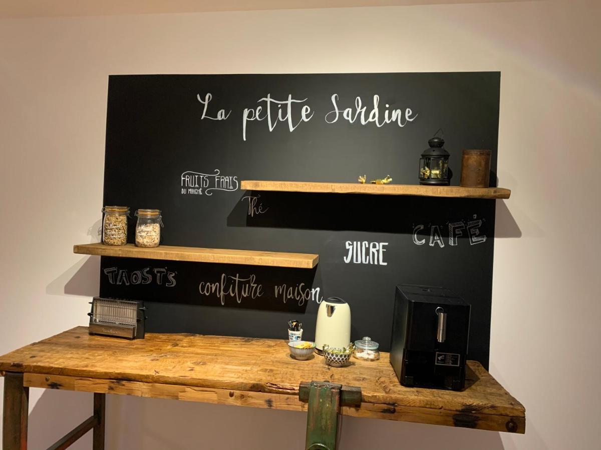 La Petite Sardine Bed & Breakfast Lirac ภายนอก รูปภาพ